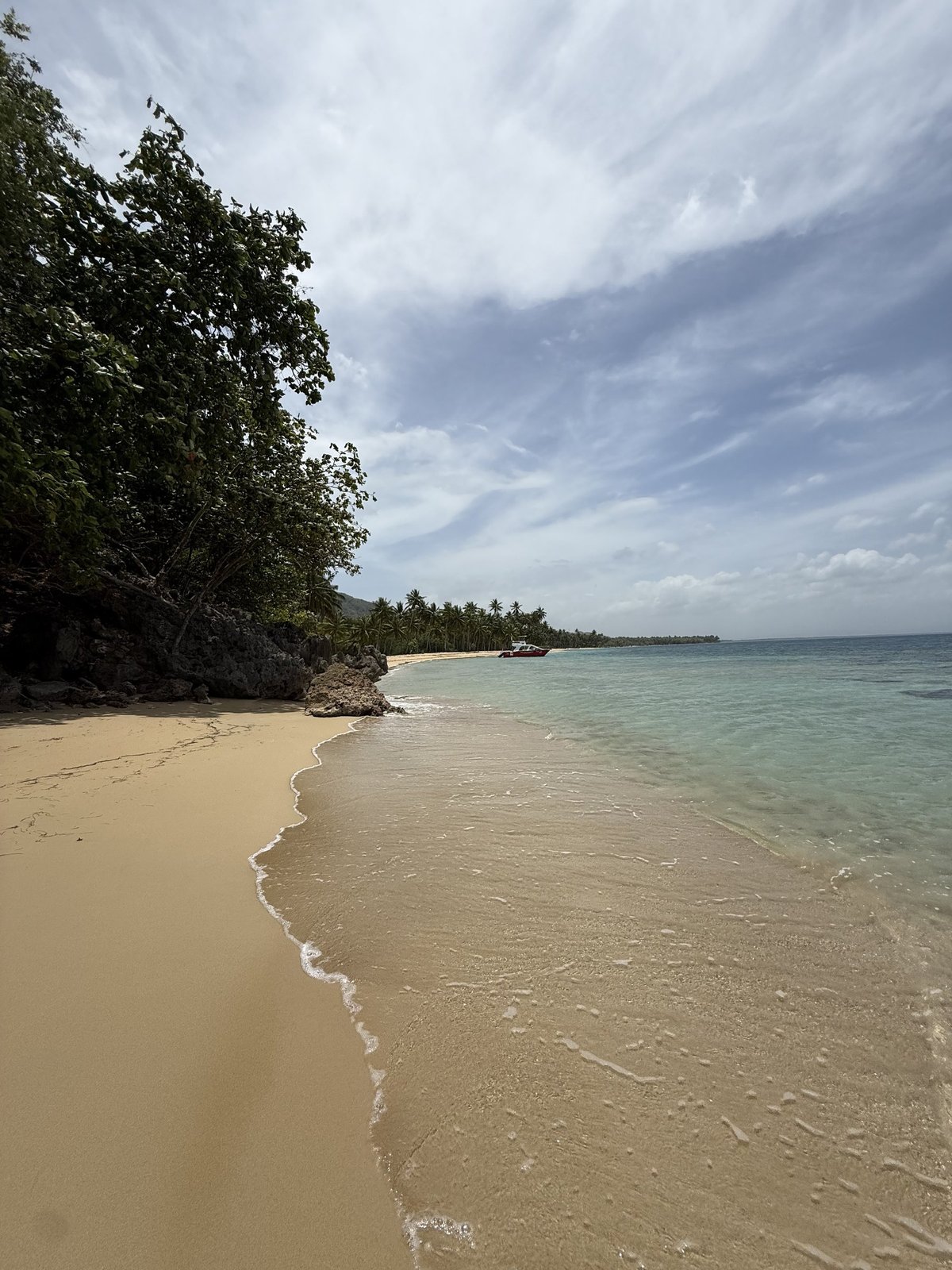 La crique de Playa Jackson, accessible uniquement en bateau